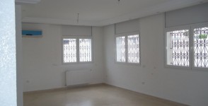 Villa haut standing à Marsa Corniche