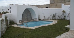 A louer une belle villa avec piscine à Gammarth supérieur