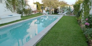 A louer Étage de villa avec jardin et piscine