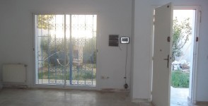 A vendre duplex avec jardin