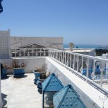 A louer duplex richement meublé avec vue sur mer