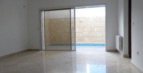 A louer triplex haut standing avec piscine