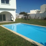 A louer villa toute neuve avec piscine