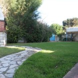 A louer villa sur deux niveau avec jardin