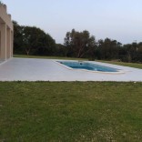 A louer villa richement meublée avec piscine