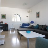 A louer duplex richement meublé avec vue sur mer