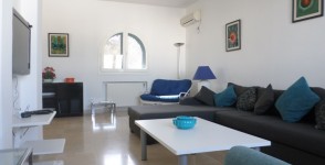 A louer duplex richement meublé avec vue sur mer